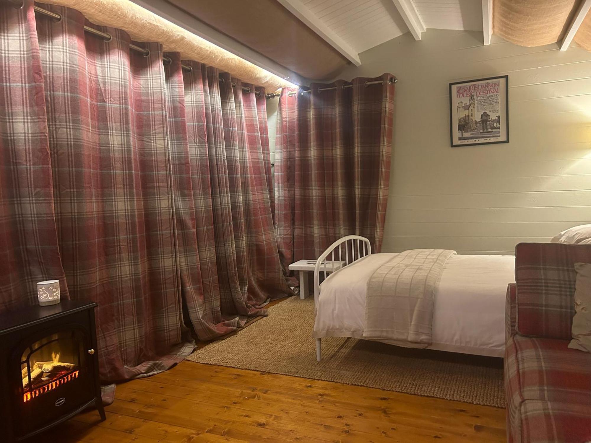 The Creevy Cabin Ballure Εξωτερικό φωτογραφία