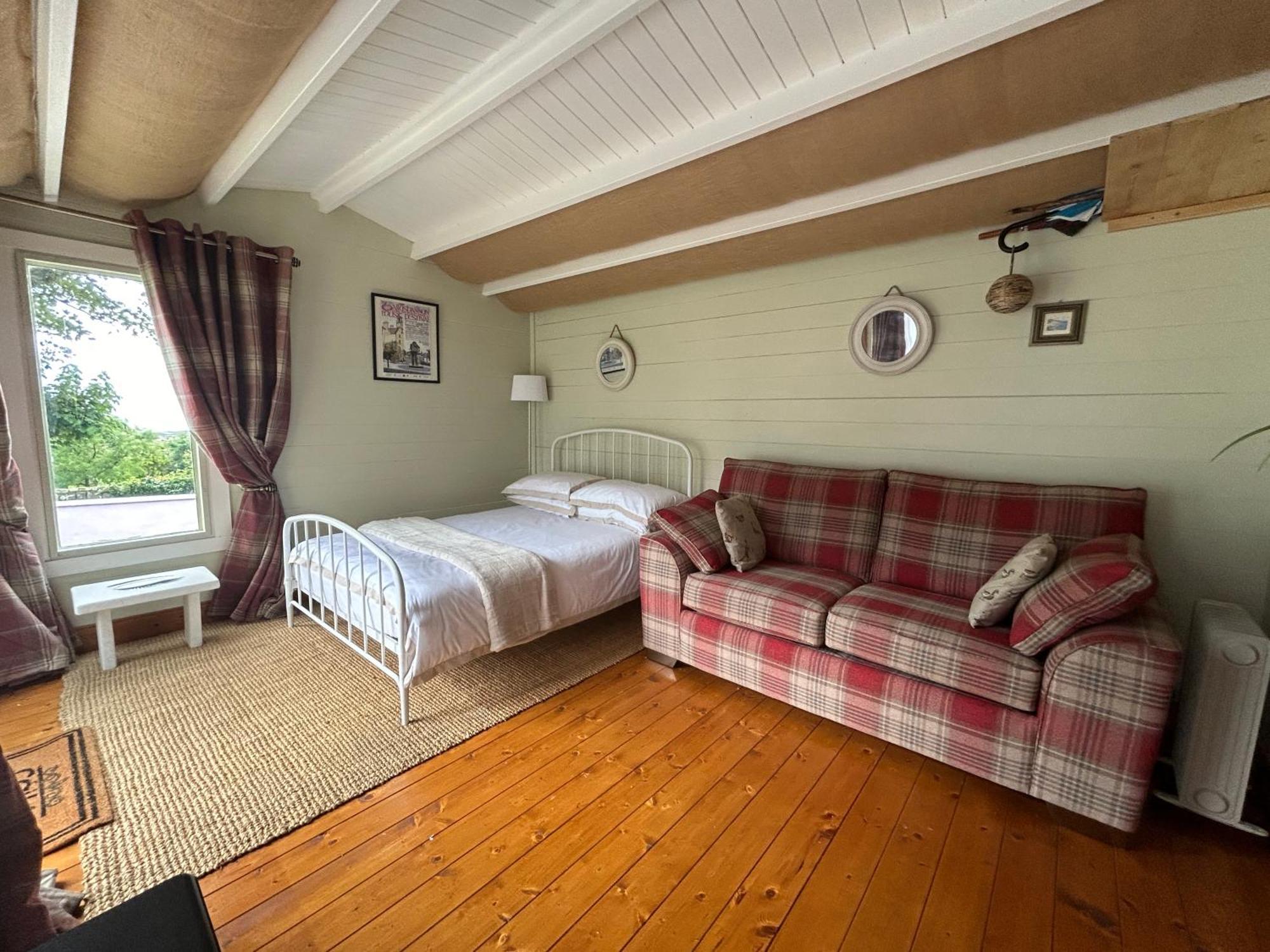 The Creevy Cabin Ballure Εξωτερικό φωτογραφία